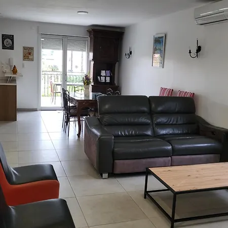 Maison Ideale 3 Etoiles *